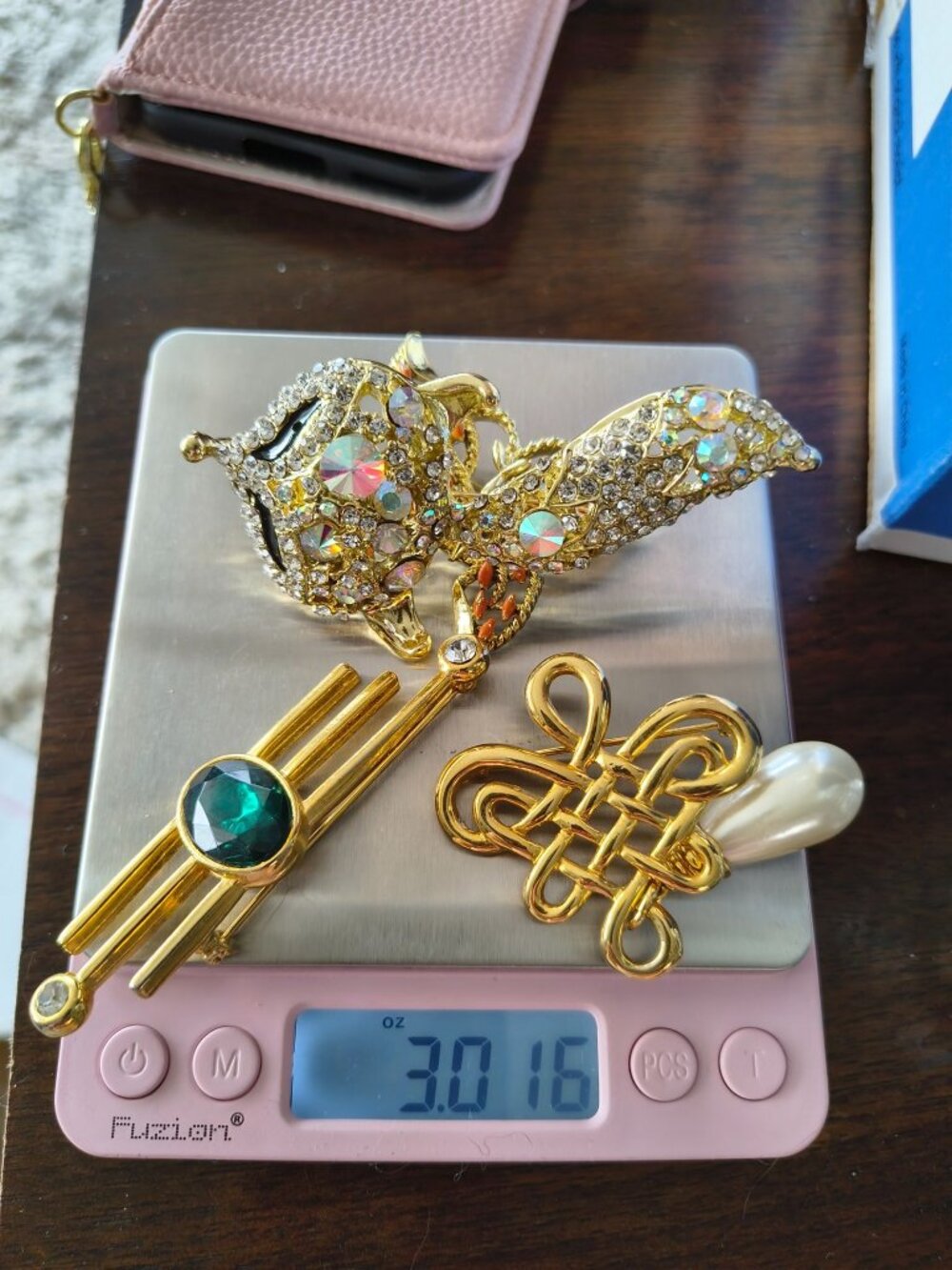 Vintage Gold-Tone Brooch Collection With Butterfly Pearl Drop Aurora Borealis & - Picture 14 of 14